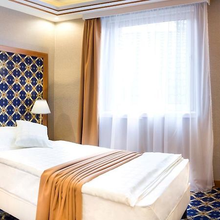 Hotel Central Nyíregyháza Екстериор снимка