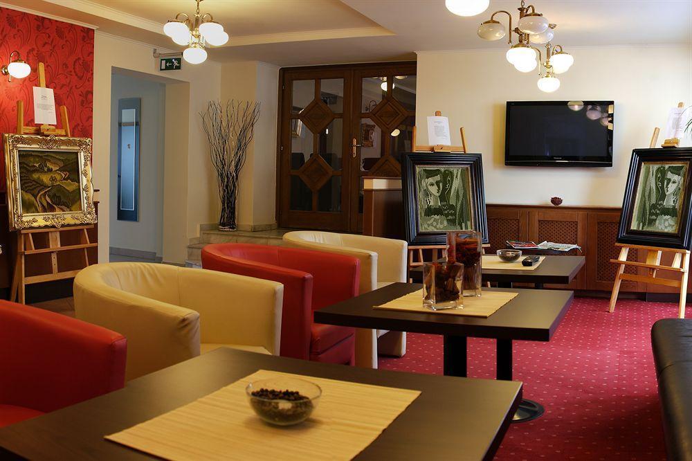 Hotel Central Nyíregyháza Екстериор снимка