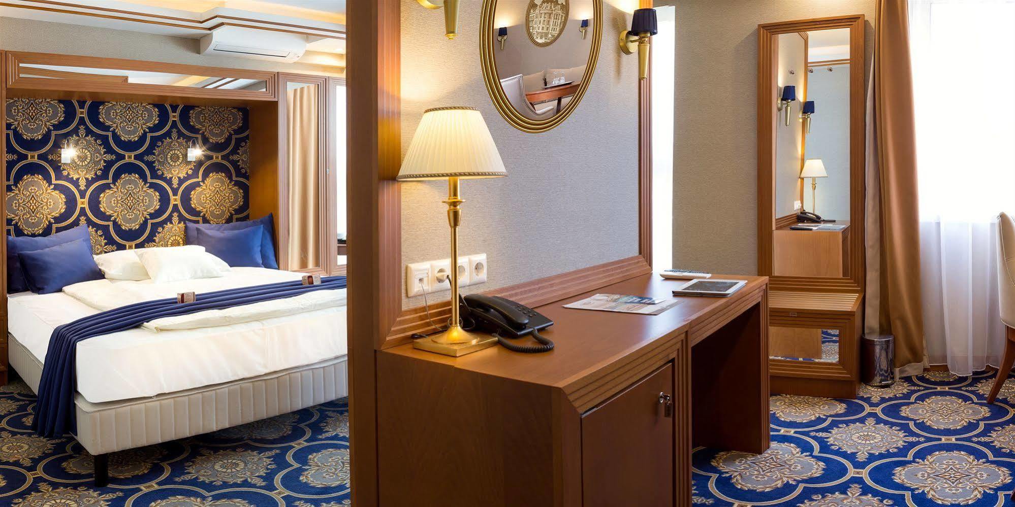 Hotel Central Nyíregyháza Екстериор снимка